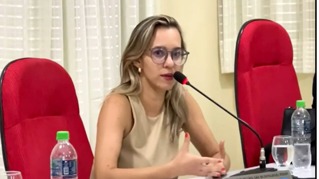 Ver. Camila apresenta Requerimentos com pedido de informação sobre limpeza de filtros dos bebedouros das escolas, ESF's, repartições públicas e ações da gestão sobre combate ao câncer de próstata